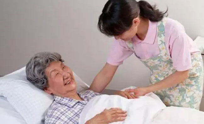 失能老人家中日常护理的要点